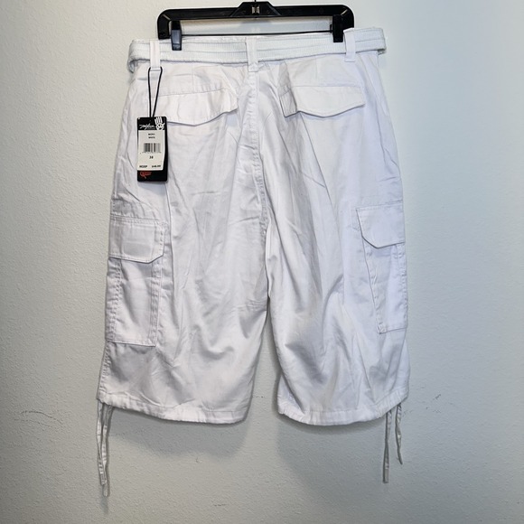 Miskeen Originals Baggy Y2K White Cargo Shorts NWT Size 38 - Picture 3 of 5